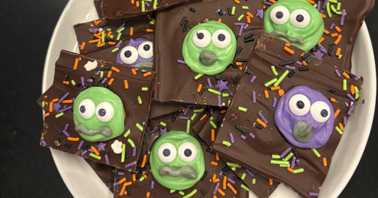halloween-chocolate-graham-monsters-social