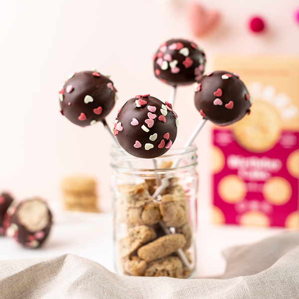 Valentine's Day Cake Pops